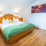 Forsterhof Farm stay Ramsau am Dachstein
