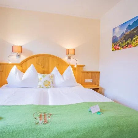 Forsterhof Farm stay Ramsau am Dachstein