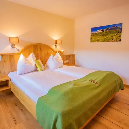 Forsterhof Farm stay Ramsau am Dachstein