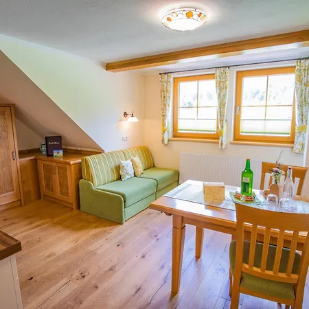 مزرعة للإقامة Forsterhof *