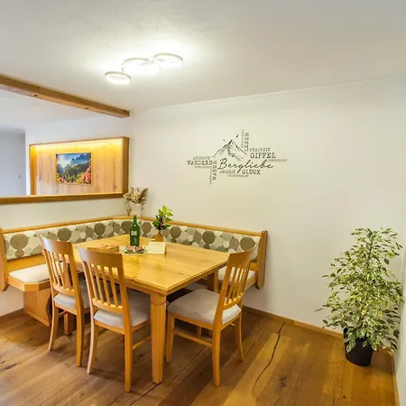 Forsterhof Farm stay Ramsau am Dachstein